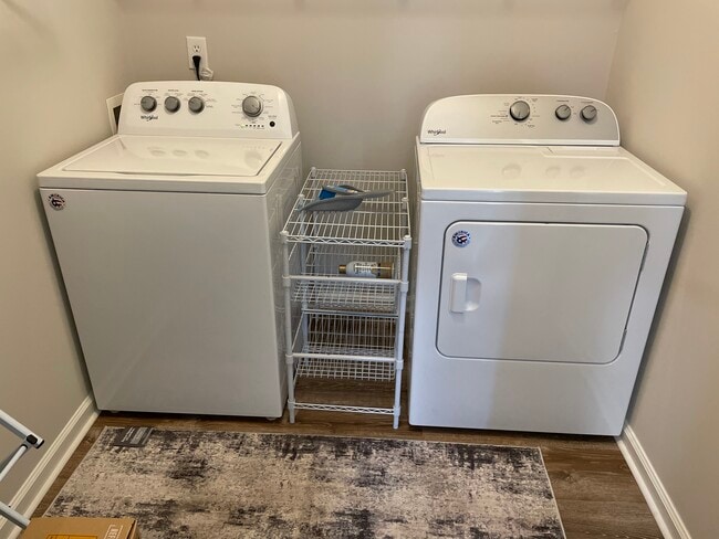 216 Pointe Cir in Dahlonega, GA - Foto de edificio - Building Photo