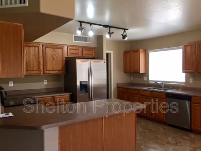 14787 W Columbine Dr in Surprise, AZ - Building Photo - Building Photo