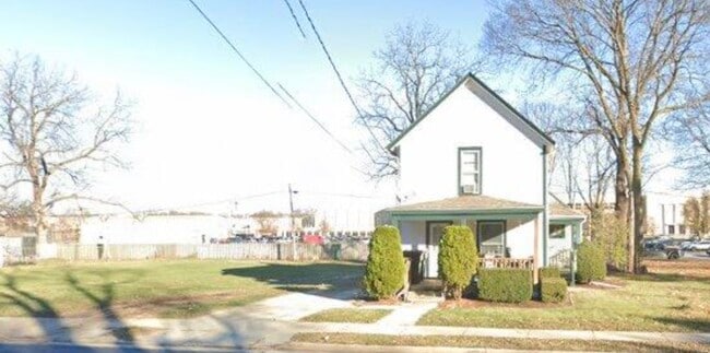 property at 1223 6th St