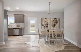 7046 Shelton Ln in Alvaton, KY - Building Photo - Building Photo