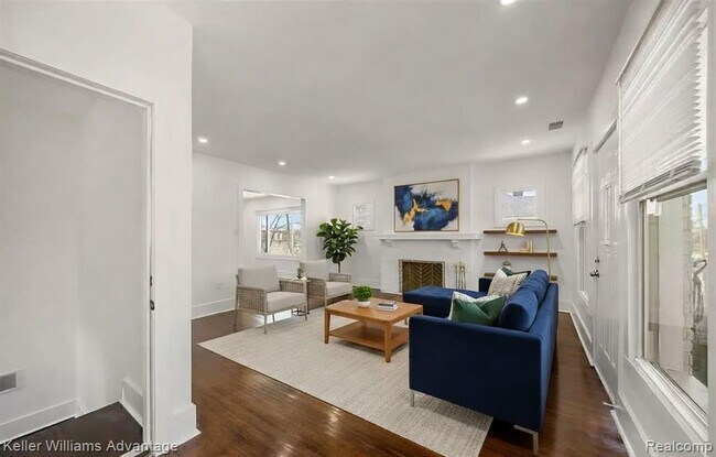 1975 Gladstone St in Detroit, MI - Building Photo - Building Photo