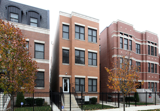 3329 S Prairie Ave in Chicago, IL - Building Photo - Building Photo