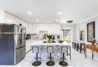 3954 Coconut Cir N in Naples, FL - Building Photo - Building Photo