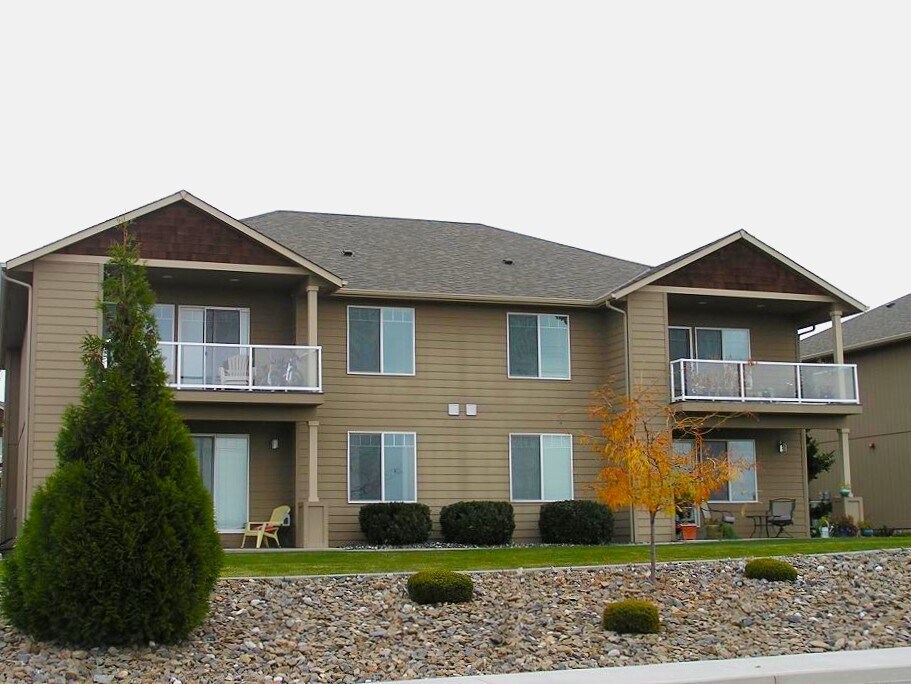 48 Beacon Dr, Unit Unit A in East Wenatchee, WA - Foto de edificio