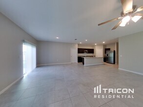2996 Neverland Dr in New Smyrna Beach, FL - Building Photo - Building Photo