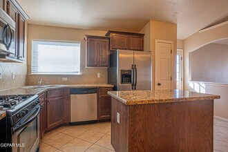 12712 Roberto Nunez Ln in El Paso, TX - Building Photo - Building Photo