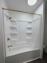 1400 Central Ave, Unit 2 in Dubuque, IA - Foto de edificio - Building Photo