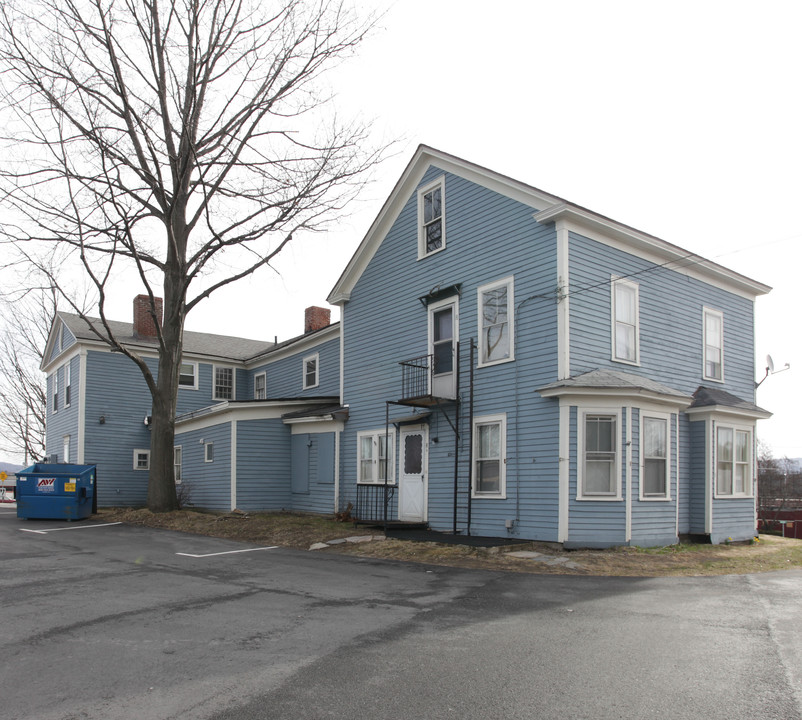 460 East St in Pittsfield, MA - Building Photo