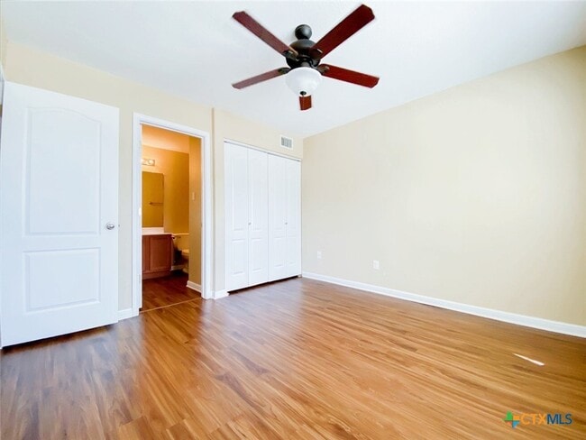 property at 118 Rush Haven