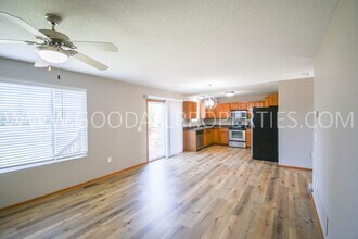 3504 163rd St in Urbandale, IA - Building Photo - Building Photo