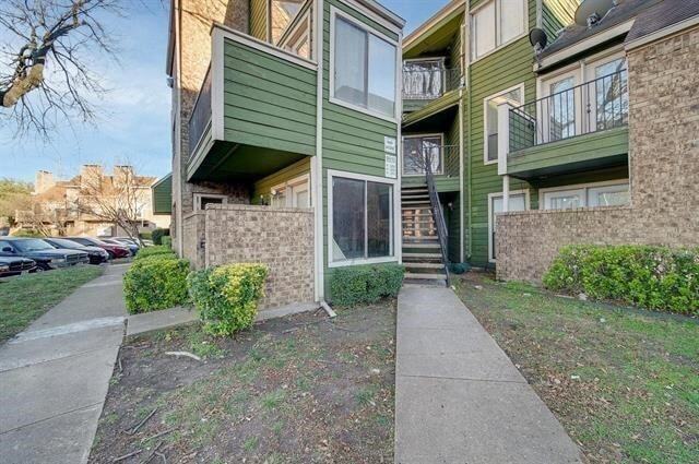 property at 9815 Walnut St
