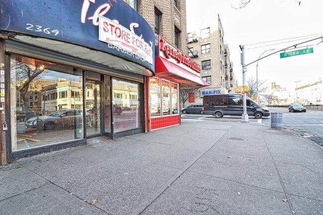 2359 Grand Concourse