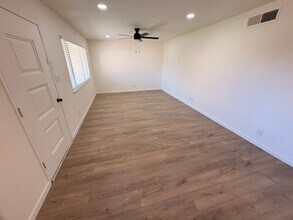 1608 S Central St in Visalia, CA - Building Photo - Building Photo