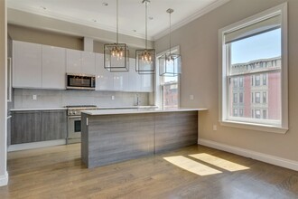 808 Washington St in Hoboken, NJ - Building Photo - Building Photo