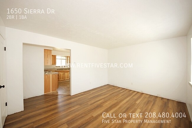 1650 Sierra Dr in Pocatello, ID - Building Photo - Building Photo