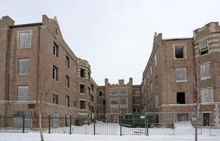 7107-7129 S Bennett Ave in Chicago, IL - Building Photo - Building Photo