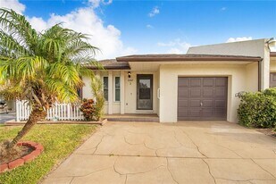 5107 Old Rd 37 in Lakeland, FL - Building Photo