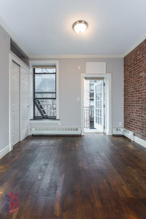 property at 219 E 28th St