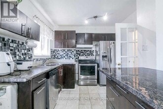 648 Brimley Rd in Toronto, ON - Building Photo - Building Photo