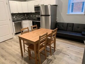 517 S 42nd St in Philadelphia, PA - Building Photo - Building Photo