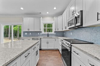 4050 Daugherty Rd in China Grove, NC - Building Photo - Building Photo