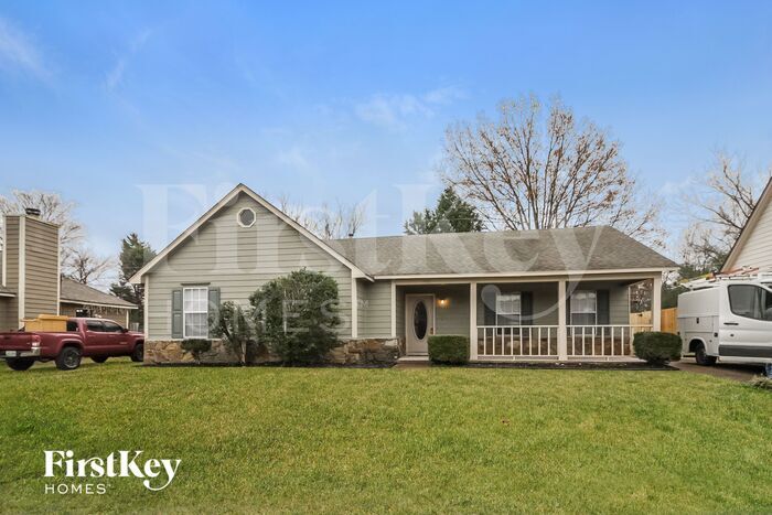 1590 Belle Trees Dr in Cordova, TN - Building Photo