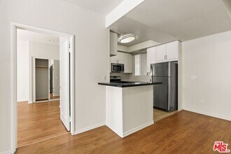 1845 Butler Ave in Los Angeles, CA - Building Photo - Building Photo