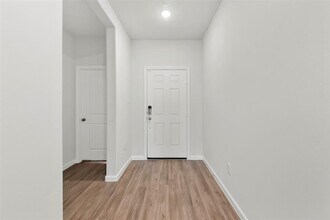 5815 Jade Crest Ct in Montgomery, TX - Building Photo - Building Photo