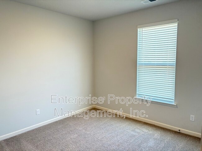 230 Kipling Dr in Oakland, TN - Building Photo - Building Photo