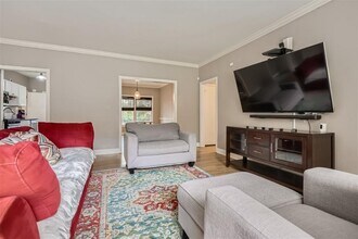 3685 Cantrell Rd NE in Atlanta, GA - Building Photo - Building Photo