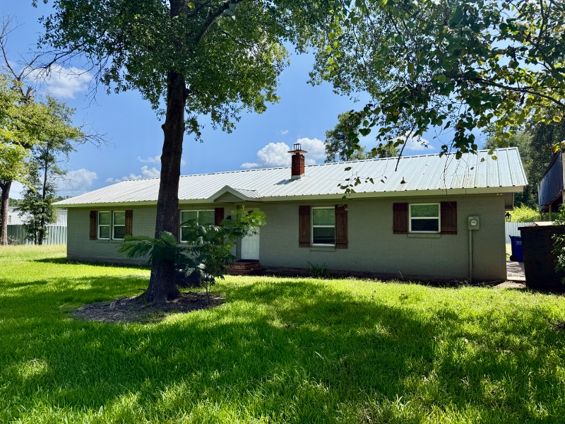 3906 US-69 in Lufkin, TX - Building Photo