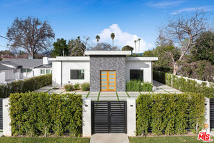 22931 Dolorosa St in Los Angeles, CA - Building Photo