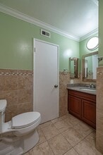 13905 Magnolia St in Garden Grove, CA - Building Photo - Building Photo