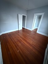 1037 Capitol Ave, Unit 2W in Hartford, CT - Building Photo