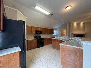 7541 Diamond Springs Tr in Fort Worth, TX - Building Photo - Building Photo