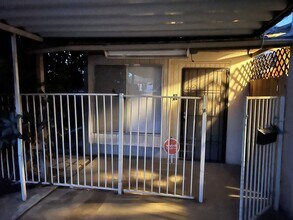 627 Arvin St in Bakersfield, CA - Building Photo - Building Photo