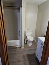 29-301 Liberty St, Unit 201 in Bath, NY - Foto de edificio - Building Photo