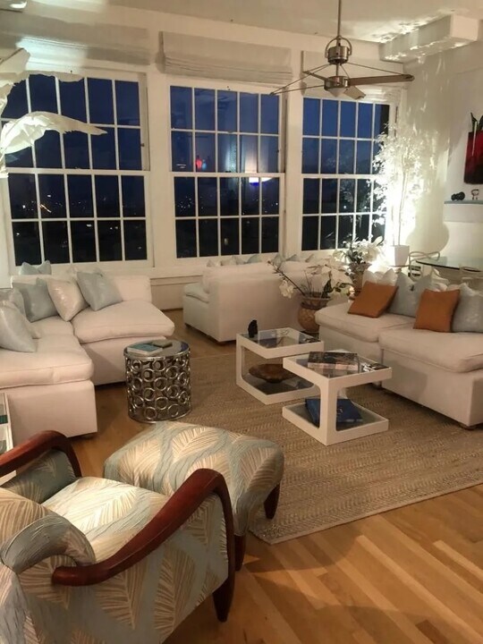 151 Alice B Toklas Pl, Unit 808 in San Francisco, CA - Foto de edificio
