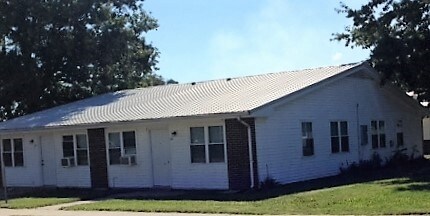 Rockville Apartments in Rockville, MO - Foto de edificio - Building Photo