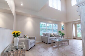 2 Tulip Pl in Lahaina, HI - Building Photo - Building Photo