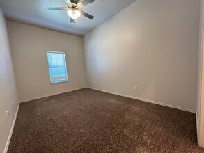 11616 Evanston Ave in Lubbock, TX - Building Photo - Building Photo