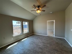 9020 NW 127th St in Yukon, OK - Building Photo - Building Photo