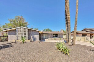 3820 S Grandview Ave in Tempe, AZ - Building Photo