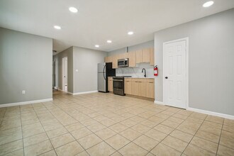 125 Kearney Ave in Jersey City, NJ - Building Photo - Building Photo