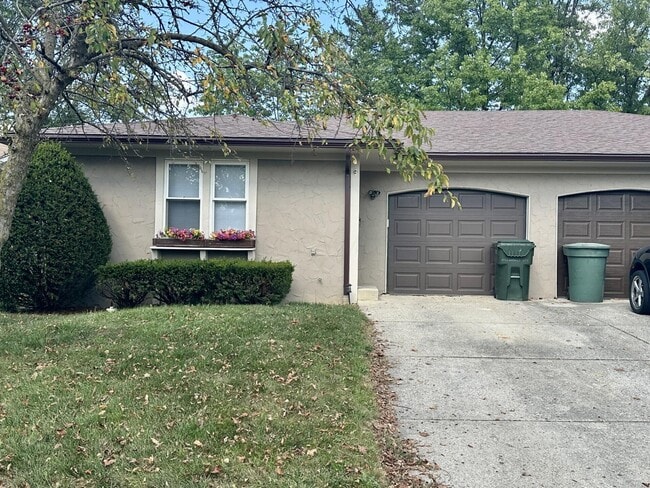 property at 1900 Hillandale Ave