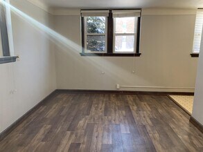 1631 Charles Ave-Unit -B2 in St. Paul, MN - Building Photo - Building Photo