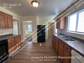707 Grant St in Caldwell, ID - Building Photo - Building Photo