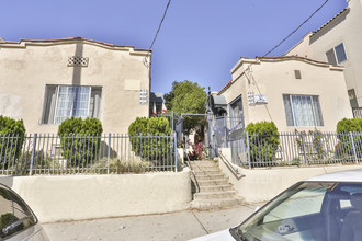 407-409 Witmer St in Los Angeles, CA - Building Photo - Other