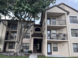 4221 W McNab Rd in Pompano Beach, FL - Building Photo