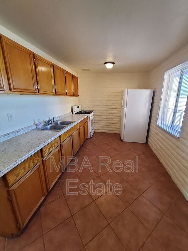318 W 2nd Ave in Casa Grande, AZ - Building Photo - Building Photo
